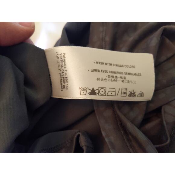 Athletic Dress Bundle Patagonia & Eastern Mountain Sports Black Gray Size S/M - Picture 13 of 16